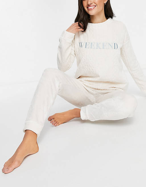 Women'secret cable knit sweat and jogger weekend motif lounge set in white