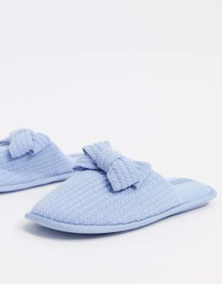 knot slippers