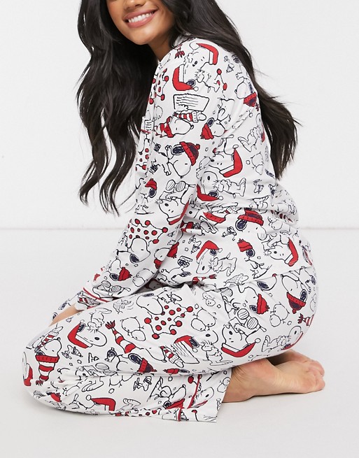 Women'secret xmas Snoopy printed revere pyjamas in a bag
