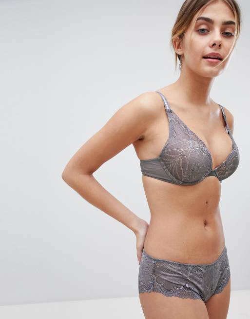 Wonderbra - Refined Glamour - Lingerieset van triangelbh met vulling en short, 2 van 2