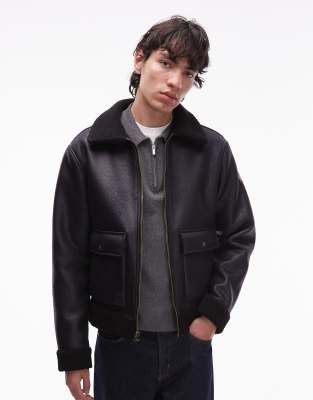 Wrangler 2 pocket faux shearling jacket in black