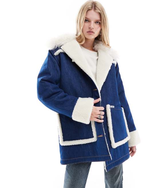 Wrangler - Aviator jack van denim en borg fleece in donkerblauw