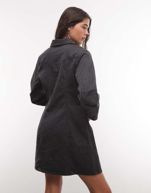Wrangler barrel long sleeve dress in black, 4 of 4