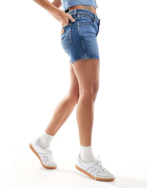 Wrangler boyfriend straight fit distressed denim shorts in light wash ASOS