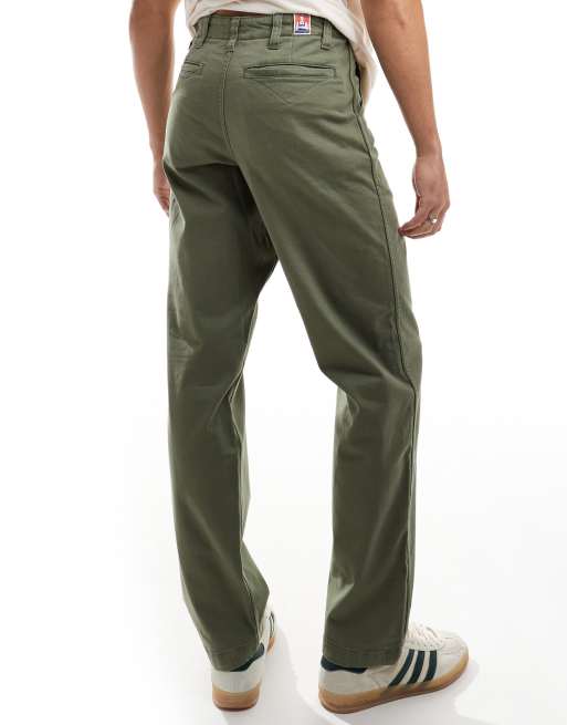 Wrangler - Casey Jones - Chino comodi in twill verde oliva | ASOS