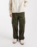 [Wrangler] Wrangler Casey Jones loose cargo pants in green cord W32 L32 Ivy green
