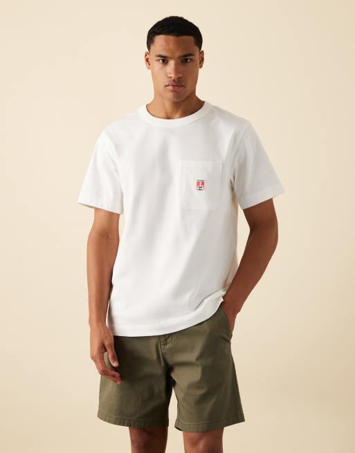 Wrangler Casey Jones workwear pocket t-shirt in white, 2 of 5