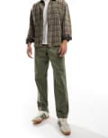 [Wrangler] Wrangler Casey Jones workwear relaxed fit twill chinos in olive green W29 L32 Olive green