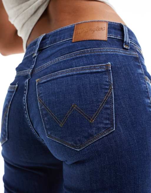 Wrangler – Ciemnoniebieskie jeansy bootcut z podwyższonym stanem, 3 z 5