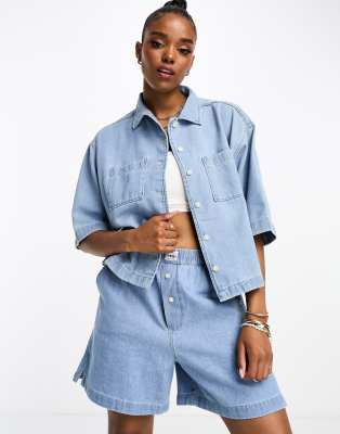 Wrangler co-ord boxy cropped denim short sleeve shirt in light blue - ASOS Price Checker