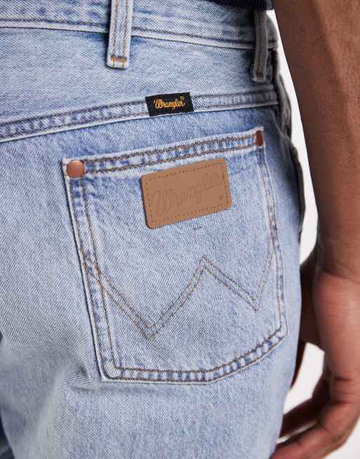 Wrangler - Cowboy-denimshorts i lys vask i lige pasform, 3 af 5