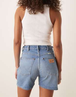 Wrangler - Cowboy-Jeansshorts in Hellblau, 5 Zoll Schrittlänge