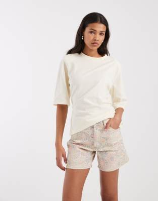 Cowboy-Jeansshorts mit Blumenmuster-Bunt Bunt W28