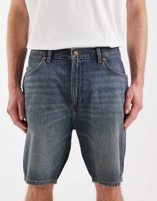 Wrangler cowboy straight fit denim shorts in mid wash, 4 of 5
