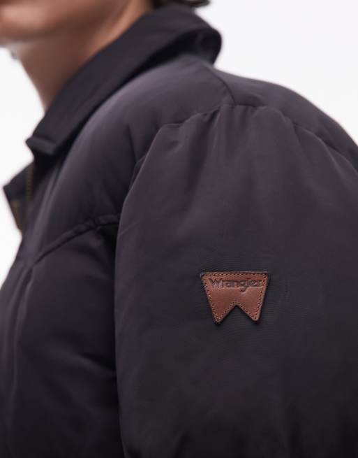 Wrangler – Czarna krótka ocieplana kurtka z kołnierzem, 4 z 5