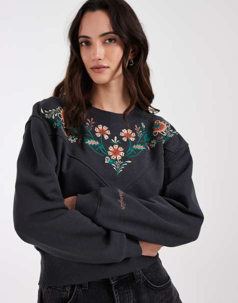 Wrangler – Czarny sweter z haftowanym wzorem - view 1