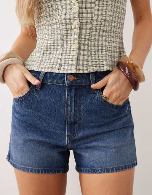 Wrangler denim cowboy shorts in dark blue wash , 4 of 5