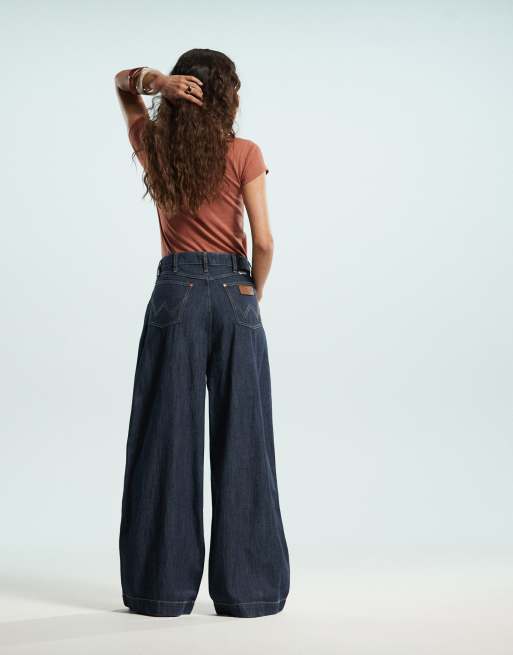 Wrangler denim pleated wide leg pants in dark blue (part of a set