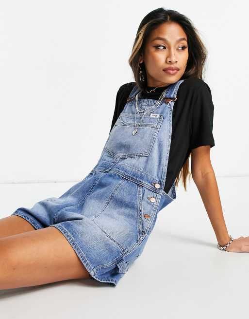 ASOS DESIGN Plus denim dungaree shorts in mid wash, ASOS