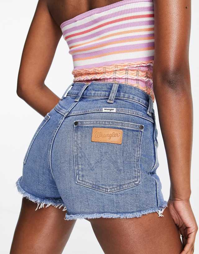 Wrangler - festival denim shorts in bliss blue denim