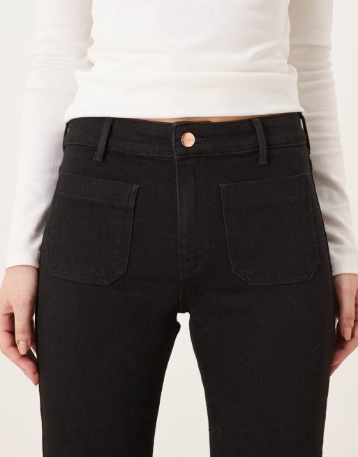 Wrangler flare jeans in black, 5 of 5