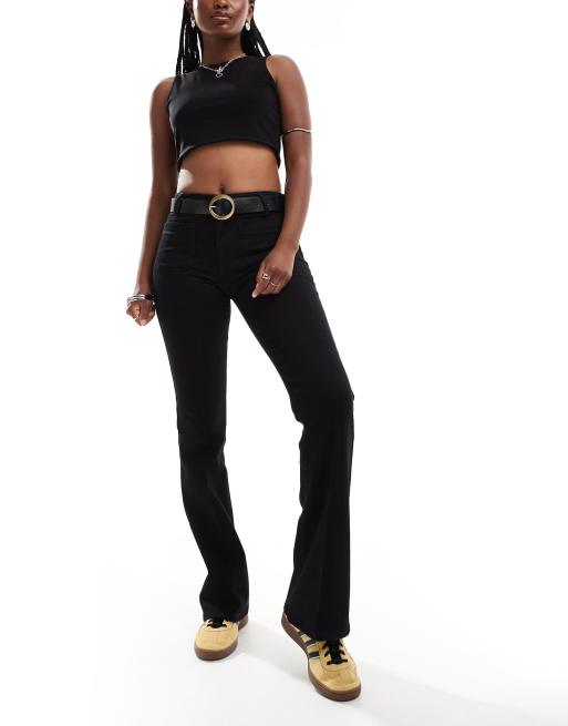 Wrangler - Flared jeans met zakken aan de voorkant in zwart, 3 van 5