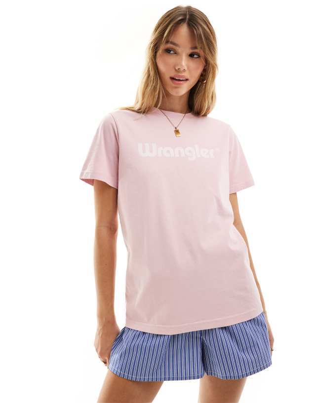 Wrangler - front logo t-shirt in pink