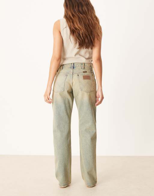 Wrangler – Gerade geschnittene Jeans im Cowboy-Stil in mittelblauer Waschung mit niedrigem Bund, 3 von 5