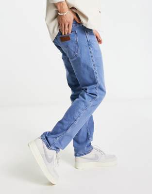 Wrangler Greensboro regular fit jeans in blue | ASOS