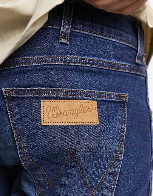 Wrangler Greensboro regular fit jeans in mid blue