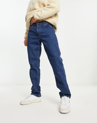 Wrangler Greensboro regular fit jeans in mid blue - ASOS Price Checker