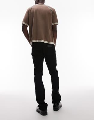 Wrangler Greensboro Straight Fit Jeans In Black