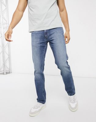 wrangler jeans straight fit