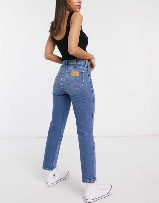 Wrangler high rise vintage look mom jean with badge detail in midwash blue