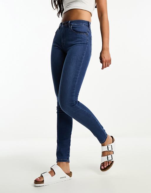 Euphoria High-Rise Slim Cut Jeans Euphoria High-Rise Slim Cut Jeans