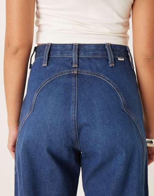 Wrangler - Jeans med tøndeformede ben i mørkeblå vask, 4 af 5