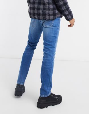 wrangler larston slim tapered