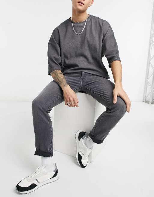 Wrangler - Larston - Smalle jeans in grijs