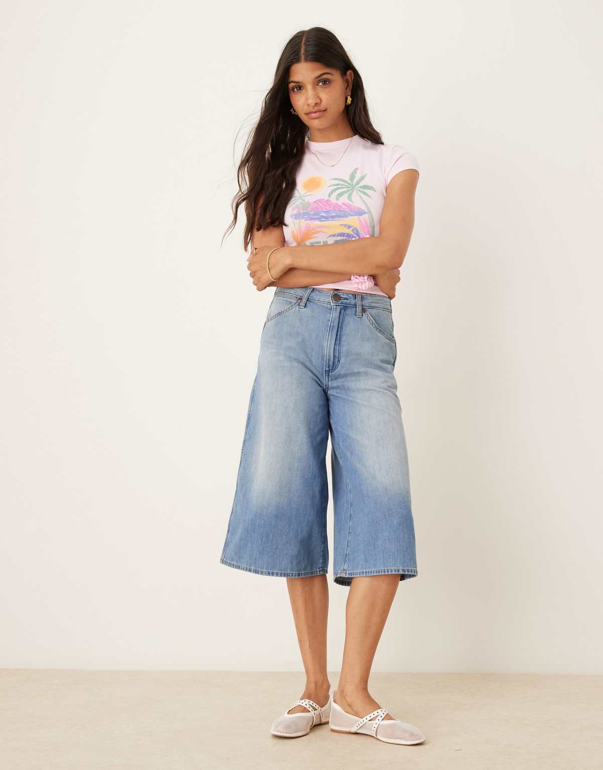 Wrangler longline jorts in washed light blue