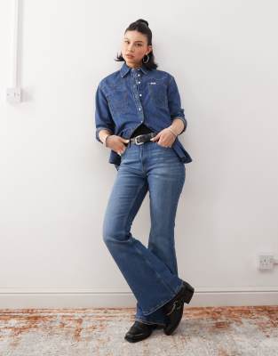 WRANGLER LOOSE FIT DENIM SHIRT 