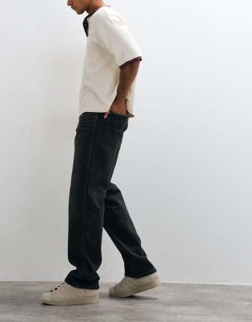 Wrangler loose straight jeans in washed black, 2 of 5
