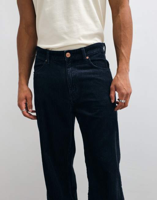 Wrangler loose straight leg jeans in dark indigo wash, 2 of 5