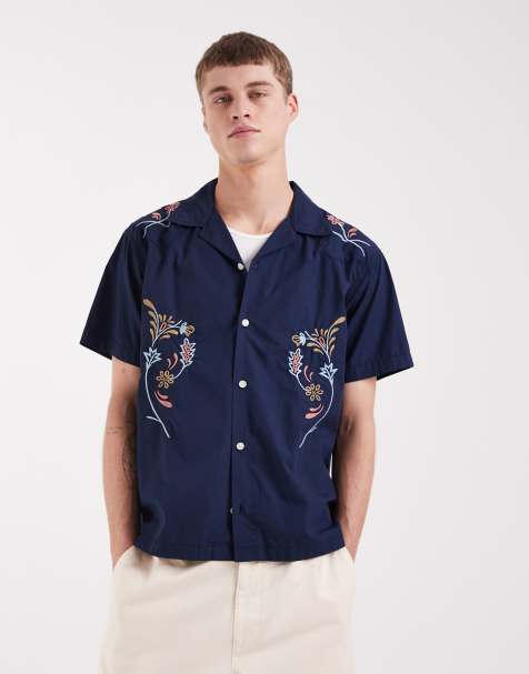 Wrangler – Marinblå, blommig skjorta med korta ärmar - view 1