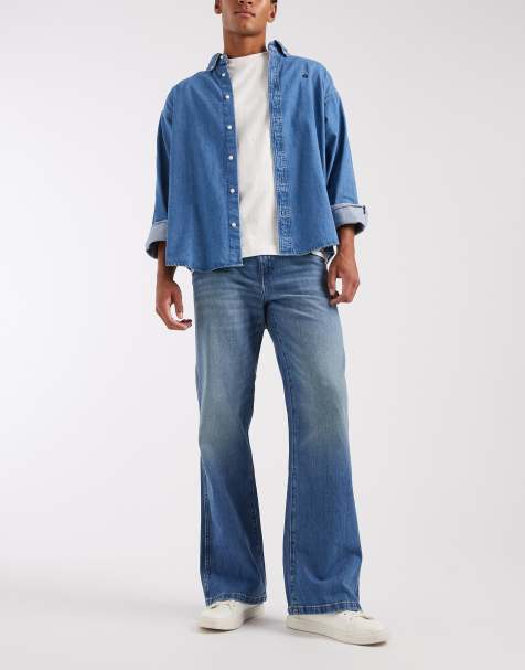 Wrangler - Mellemvaskede løstsiddende bootcut-jeans - view 1