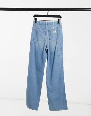 carpenter mom jeans