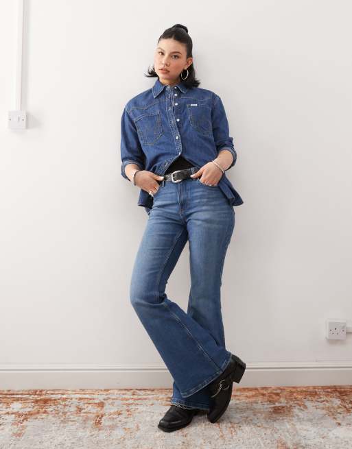 Wrangler – Mörkblå jeansskjorta med ledig passform, 2 av 4