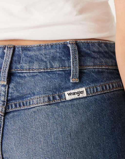 Wrangler - Pantaloncini stile cowboy blu medio con tasche sul davanti, 3 di 5