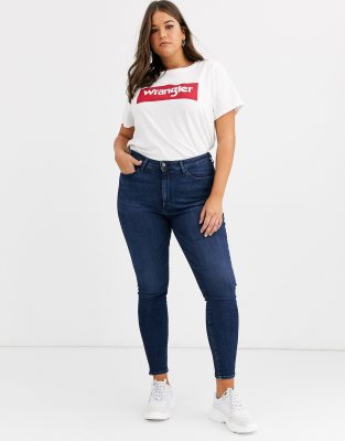 plus size wrangler jeans