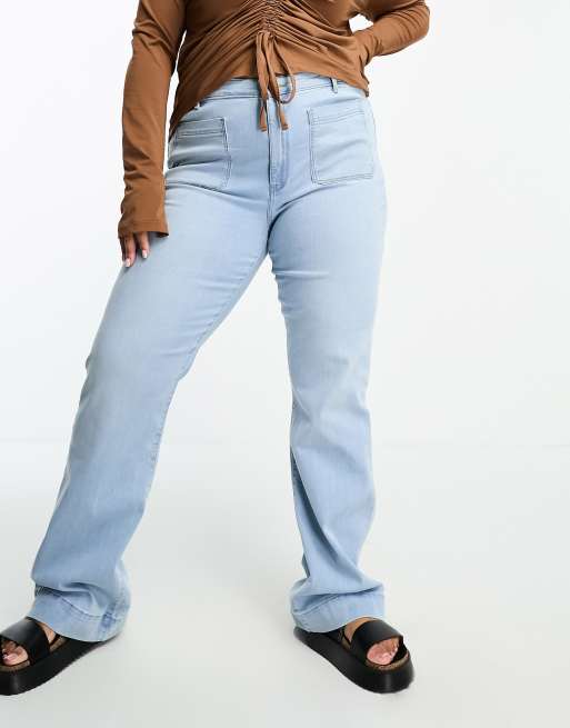 Wrangler Plus high waisted front pocket flare in west coast