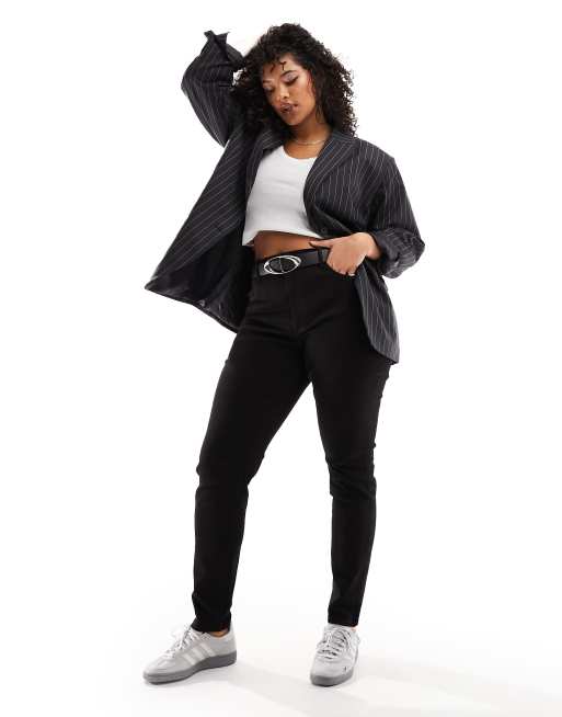 Wrangler Plus - Skinny jeans met hoge taille in zwart